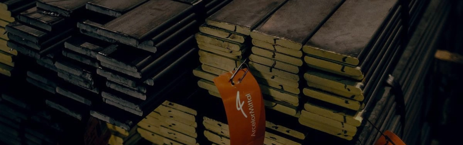 ArcelorMittal alia alta resistência mecânica e descarbonização com Barra Chata Mola XCarb®