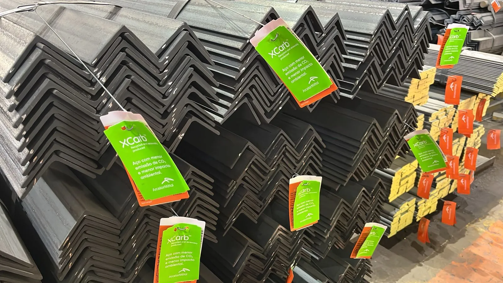 ArcelorMittal amplia portfólio XCarb® com nova Cantoneira sustentável